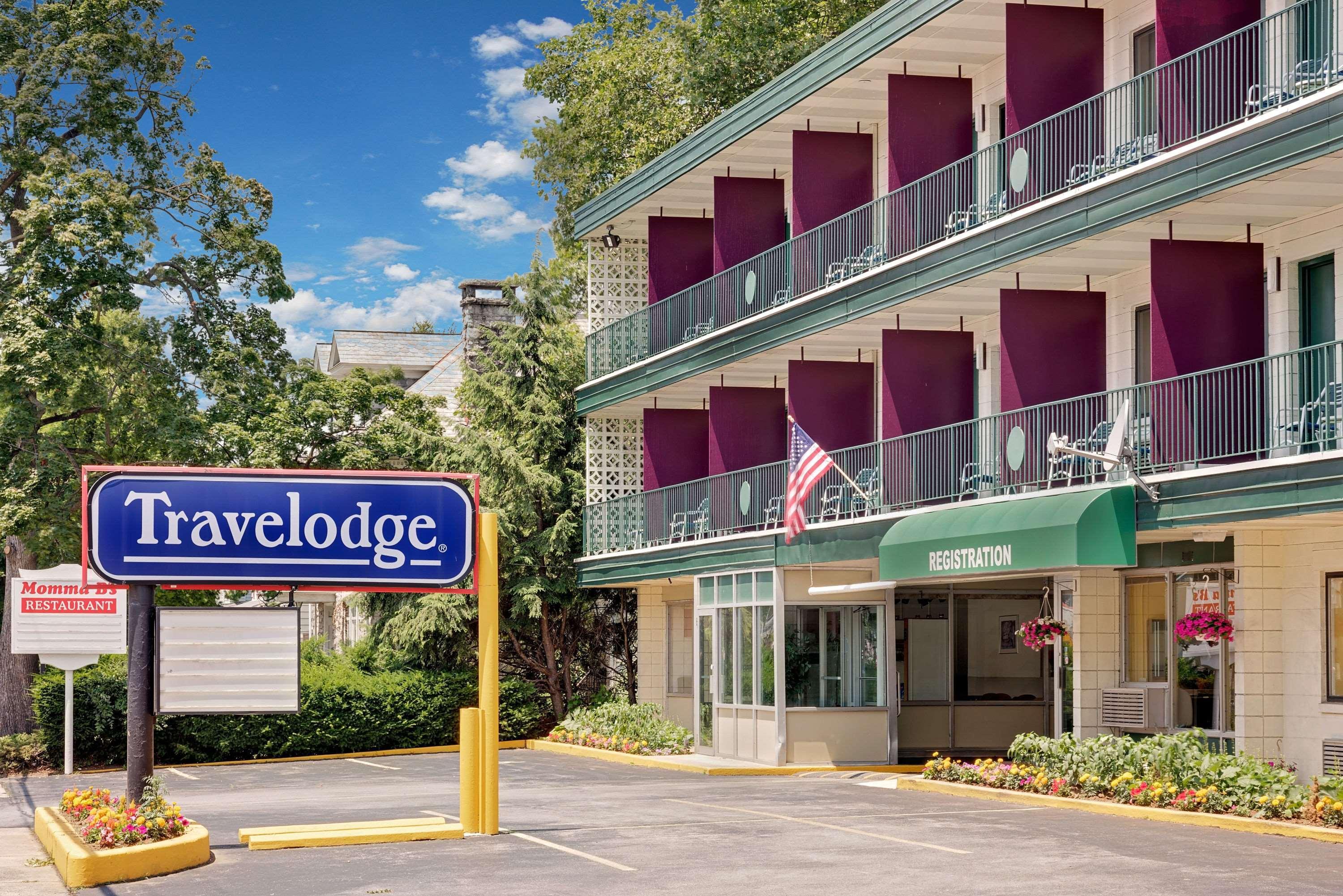 Travelodge By Wyndham צ'יימברסבורג מראה חיצוני תמונה